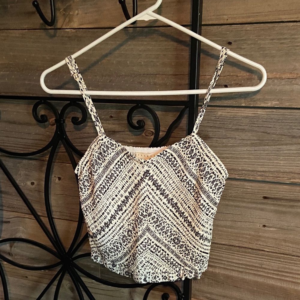Pomesa crop top